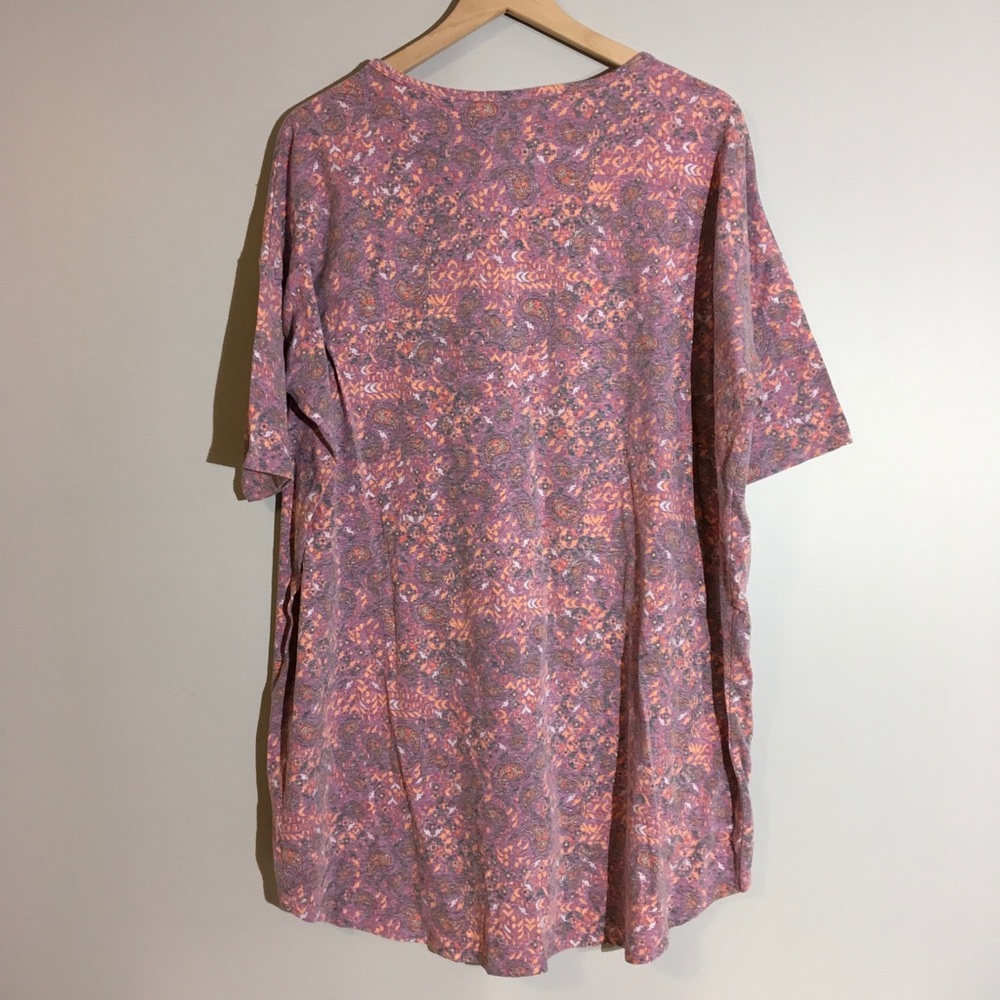 LulaRoe L Irma pink shirt - Picture 3 of 5